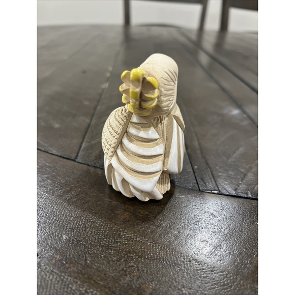 Artesania Rinconada Cockatiel Cockatoo Bird Retired Figurine 3" - Picture 4 of 6